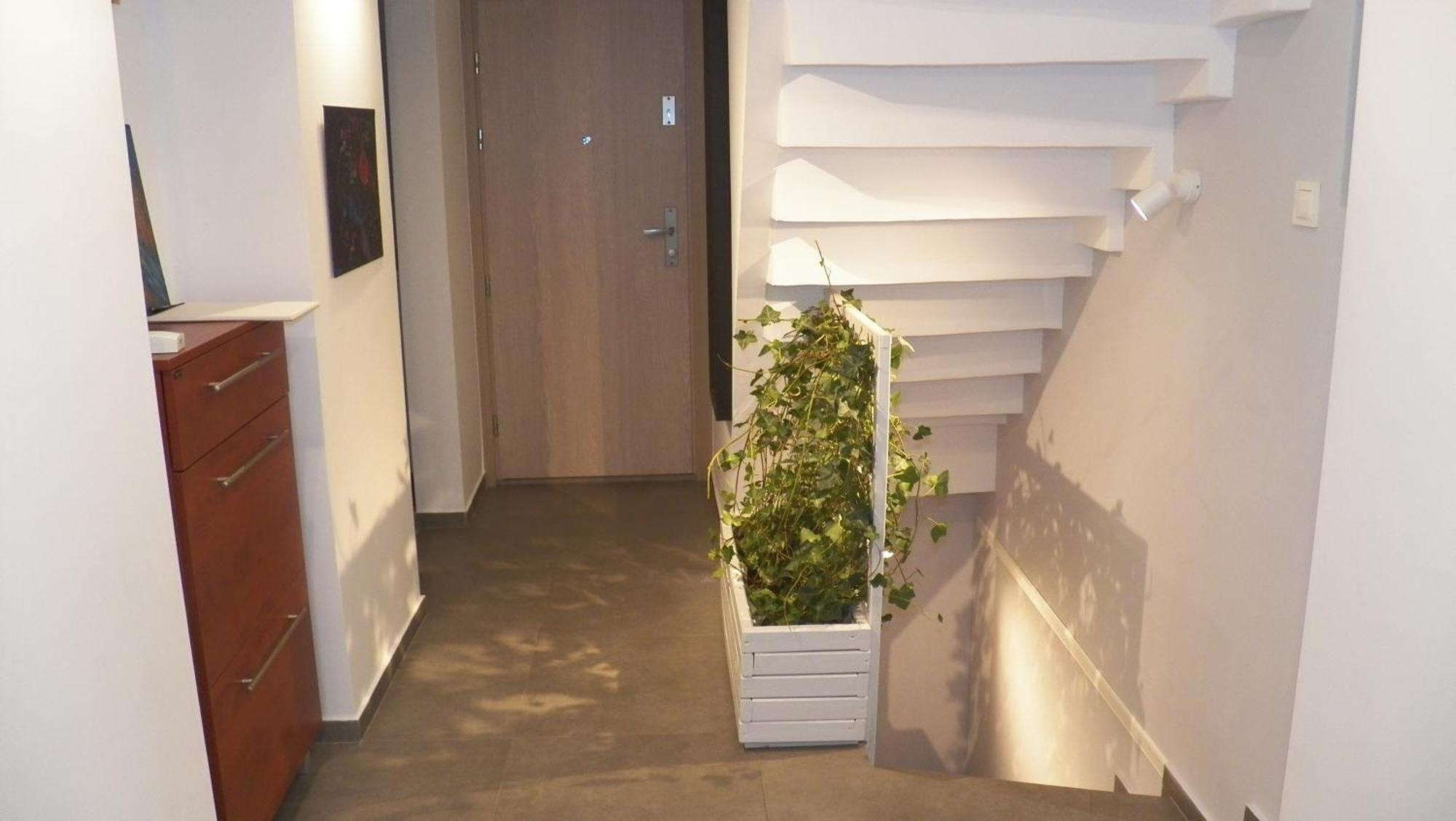 The Doubling Place Of Space And Time In Poland Apartment *