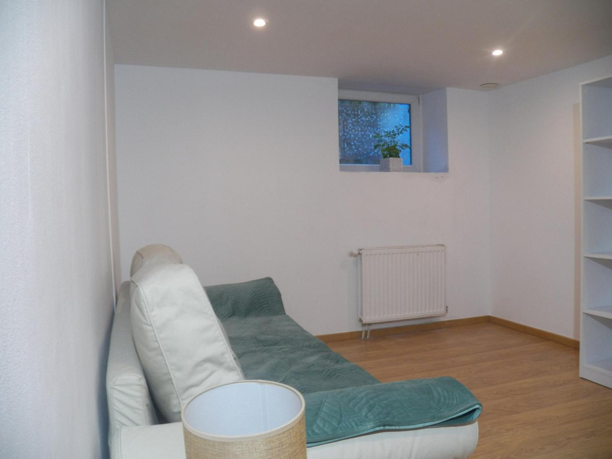 The Doubling Place Of Space And Time In Poland Apartment *